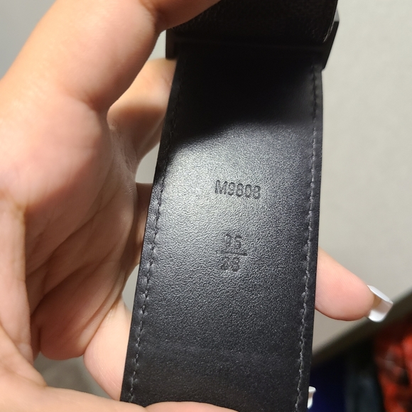 Louis Vuitton belt - Picture 6 of 8